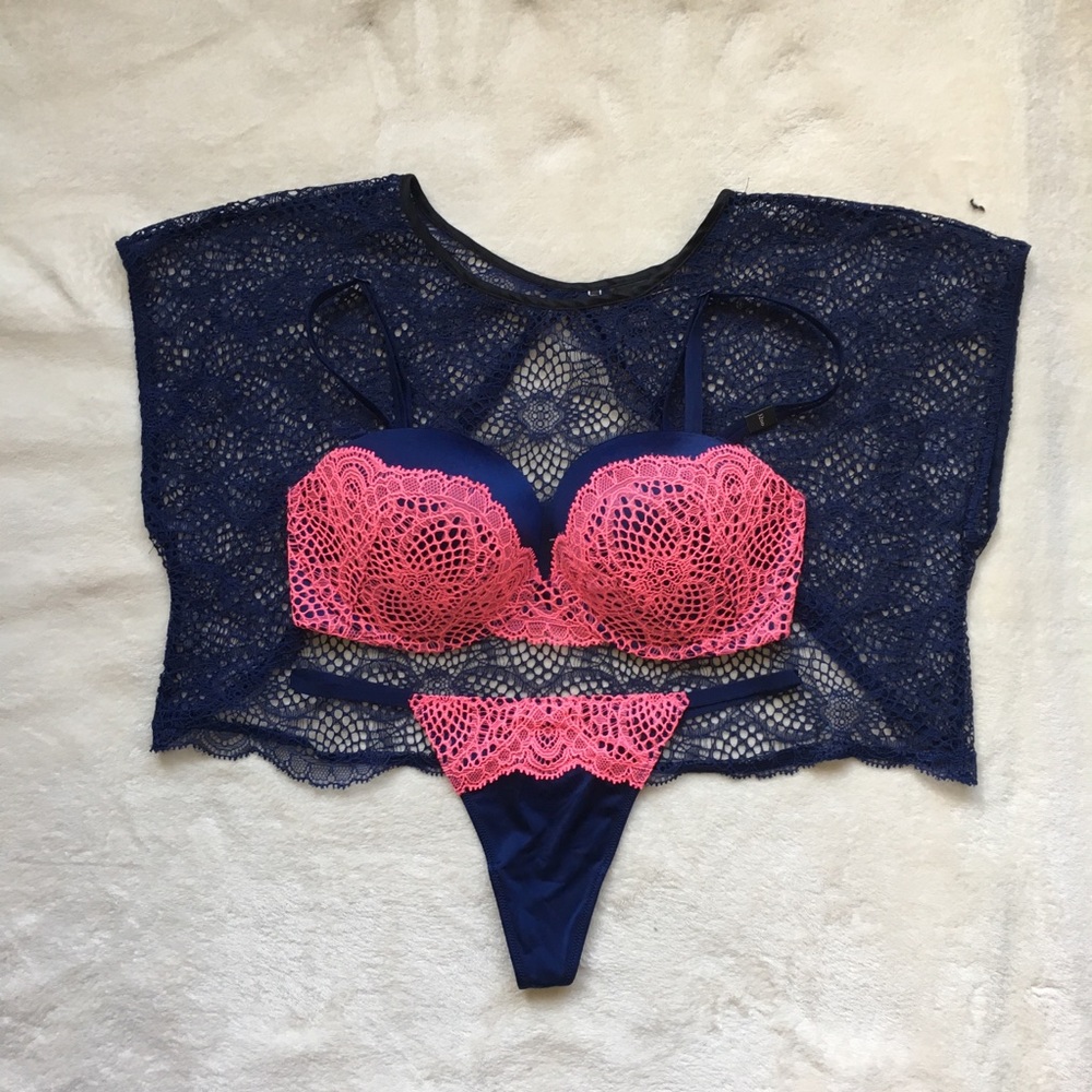 NWT 32DD/M VS Very Sexy Multiway Set